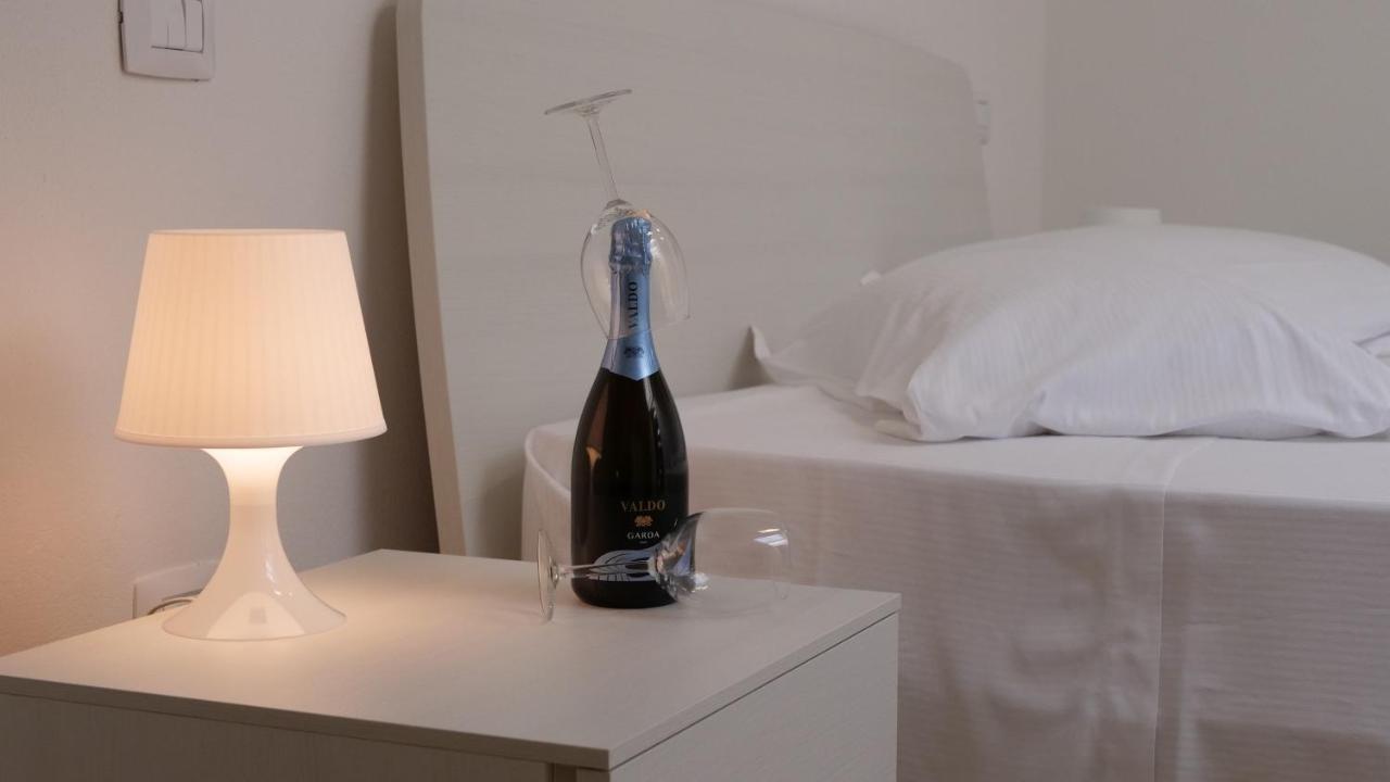 La Dolce Vita Suites 马尔切西内 外观 照片